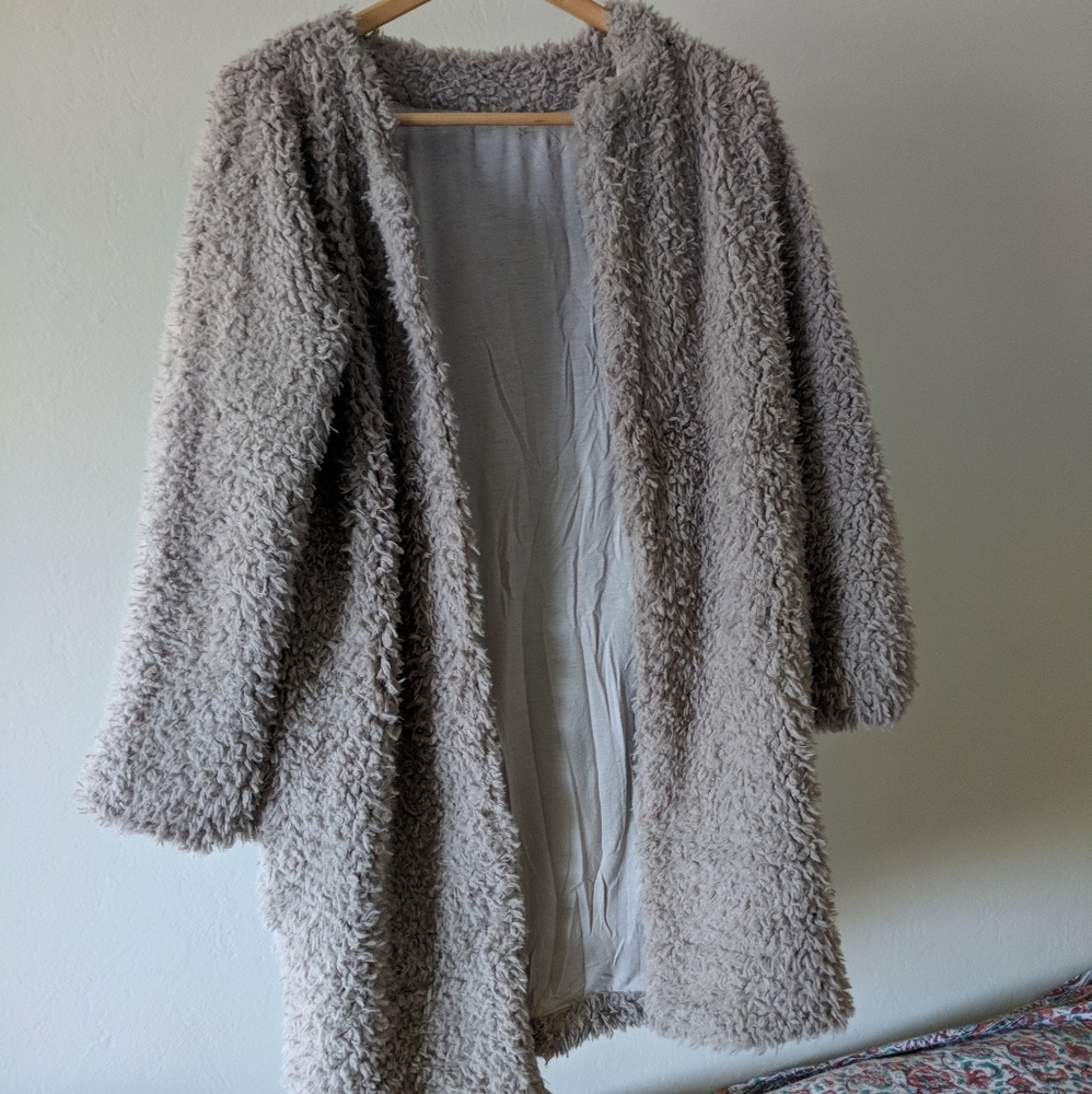 Fluffy gray coat